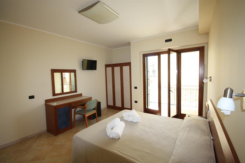Bed and Breakfast La Rosa Dei Venti Цамброне Номер фото